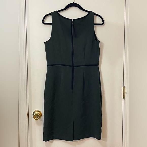 Ann Taylor Loft - Picture 2 of 3